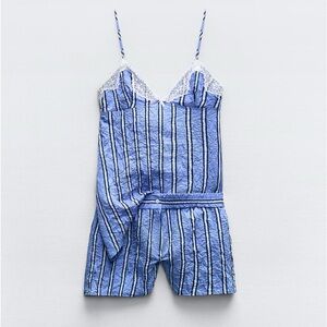 Zara, NWT, size L, Blue striped wrinkle effect, short romper / jumpsuit
